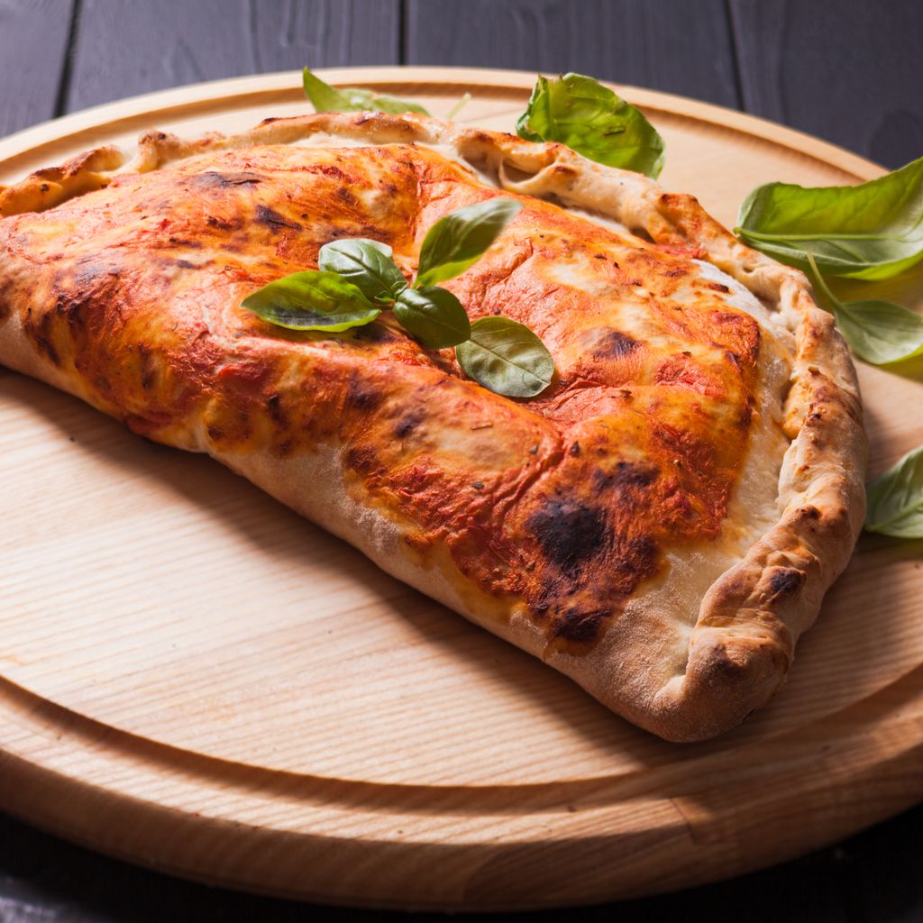 Calzone pizza