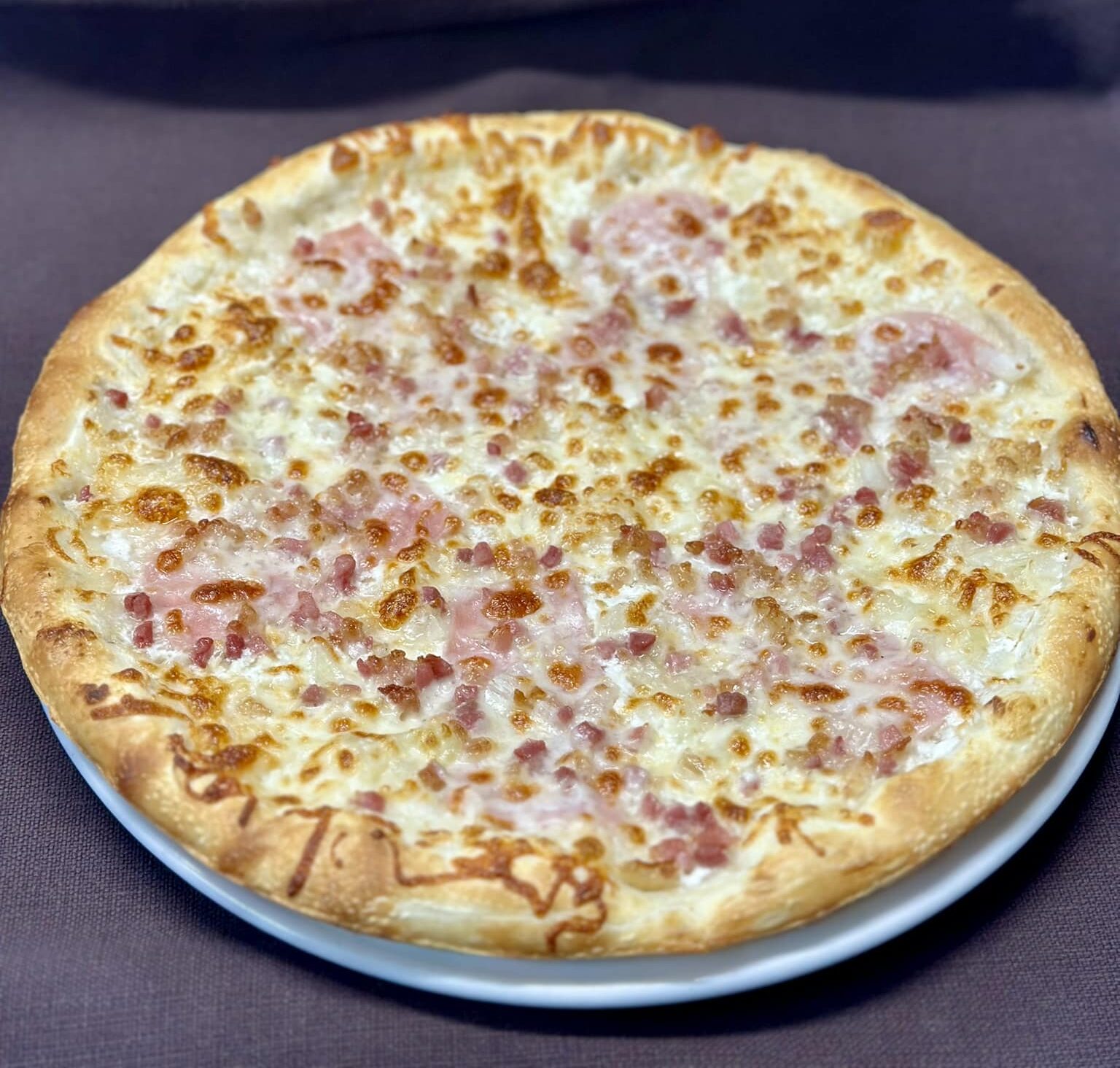 Bakonyi pizza